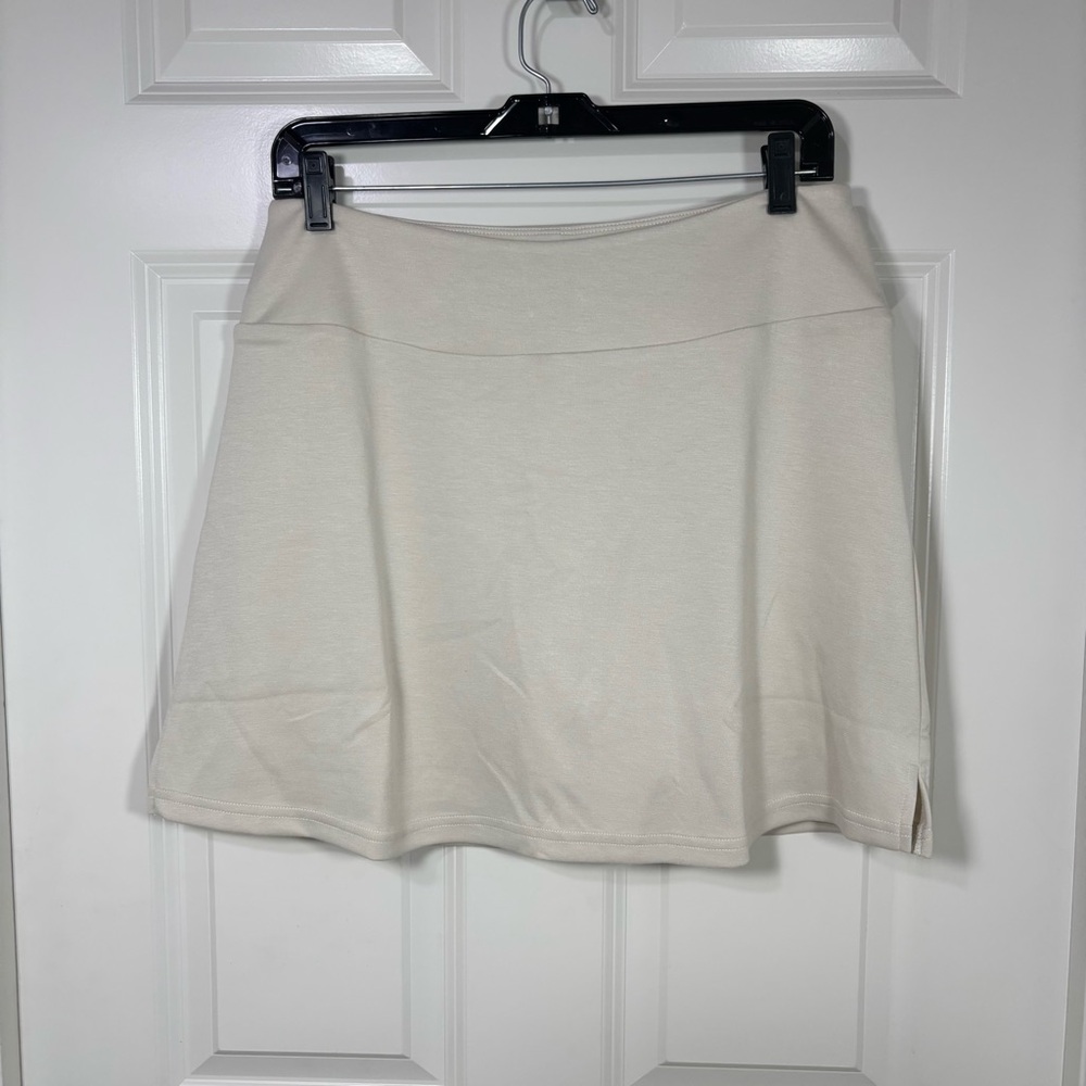 NWT Umgee Luxe Knit Mid Rise Skort Women’s M Cream